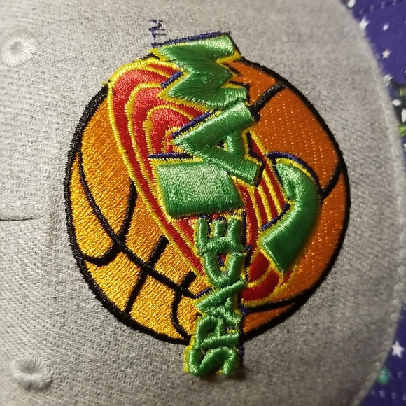 SPACE JAM SNAPBACK HAT NWT - Picture 2 of 7